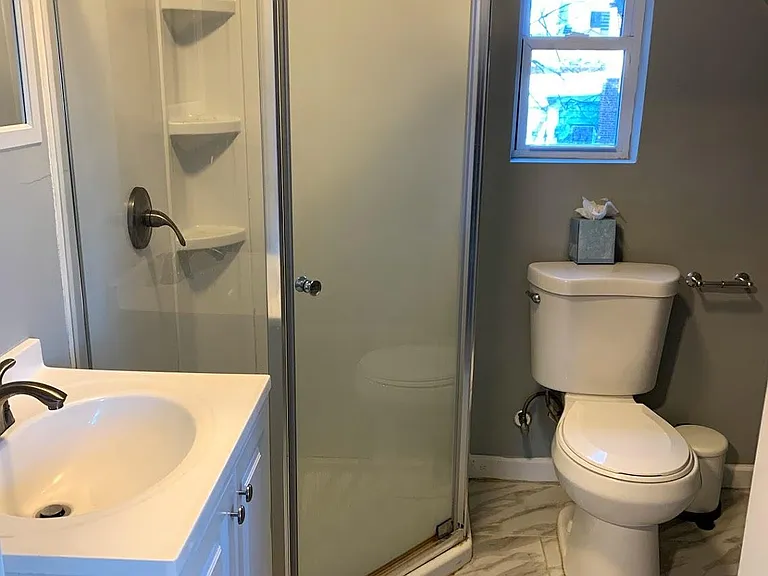 183 Ferry St #6 — Photo 2