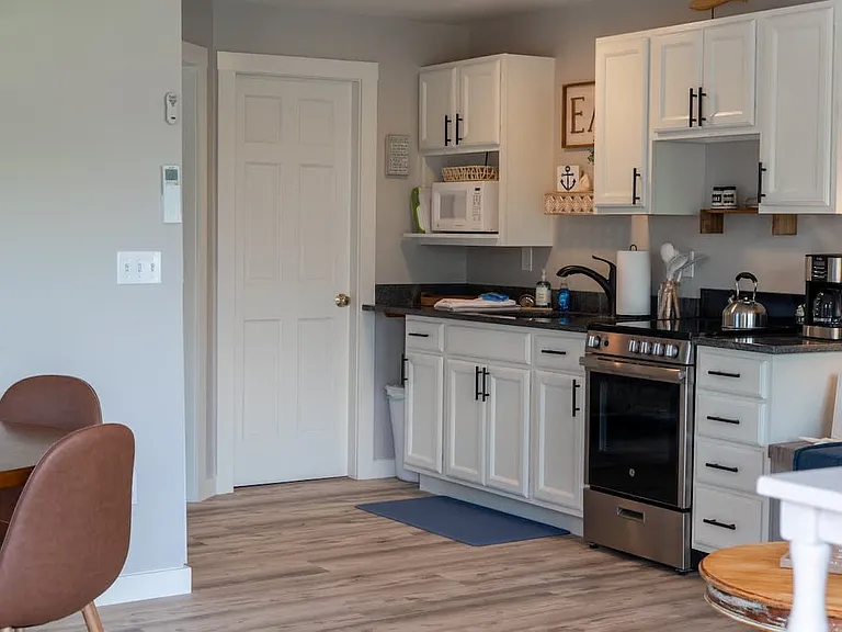 1139 Post Rd #109 — Photo 5