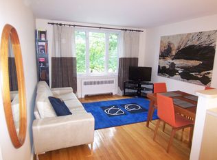 42 Dean Rd APT 3, Brookline, MA 02445