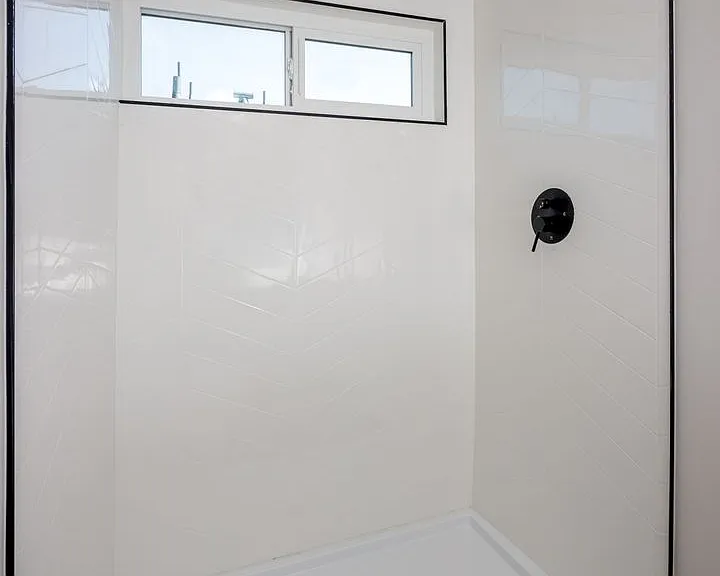 1307 Amethyst St — Photo 10