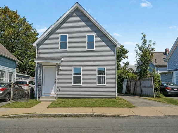 85 Middle St, Fairhaven, MA 02719