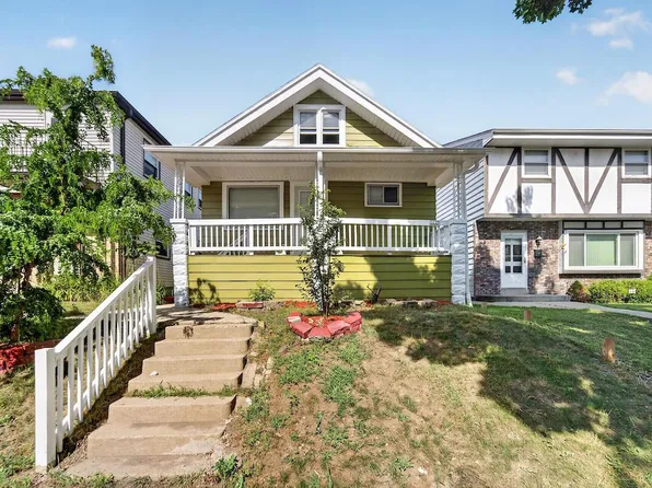 2239 S 59th STREET, West Allis, WI 53219
