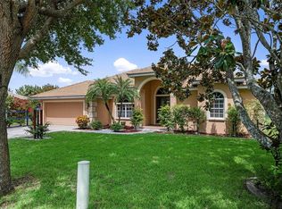 4947 Cedar Oak Way, Sarasota, FL 34233