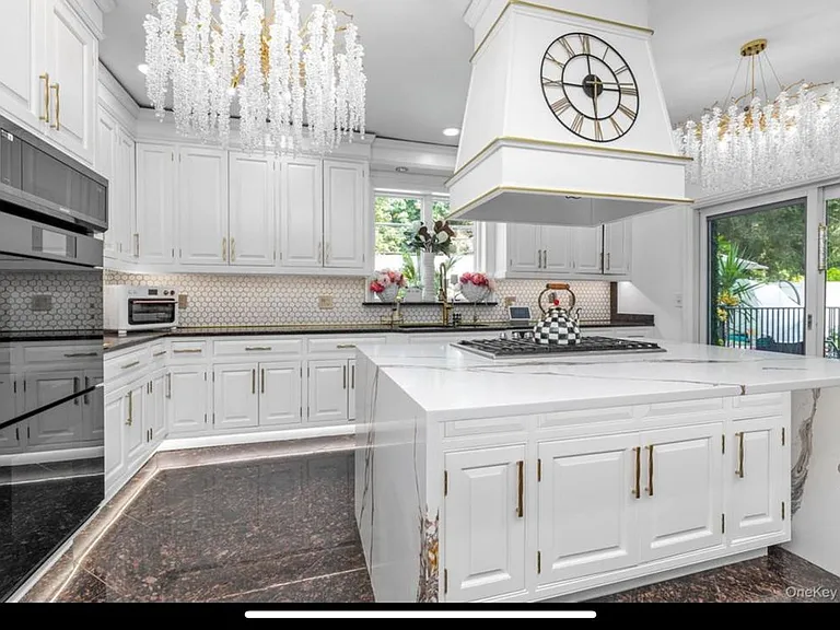 27 Circle Dr — Photo 3