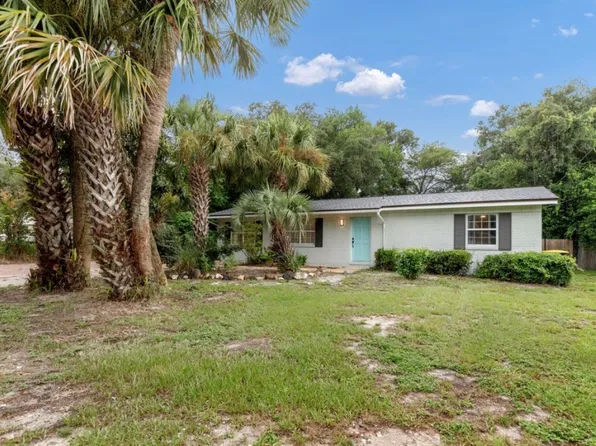 215 Buck Dr, Fort Walton Beach, FL 32548