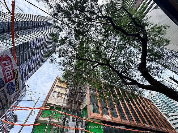 3rd image of 400 King St W #1912