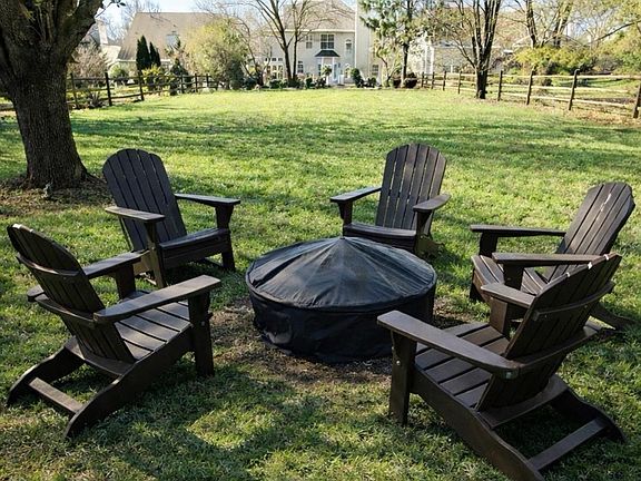 2nd image of 16214 Hollingbourne Rd