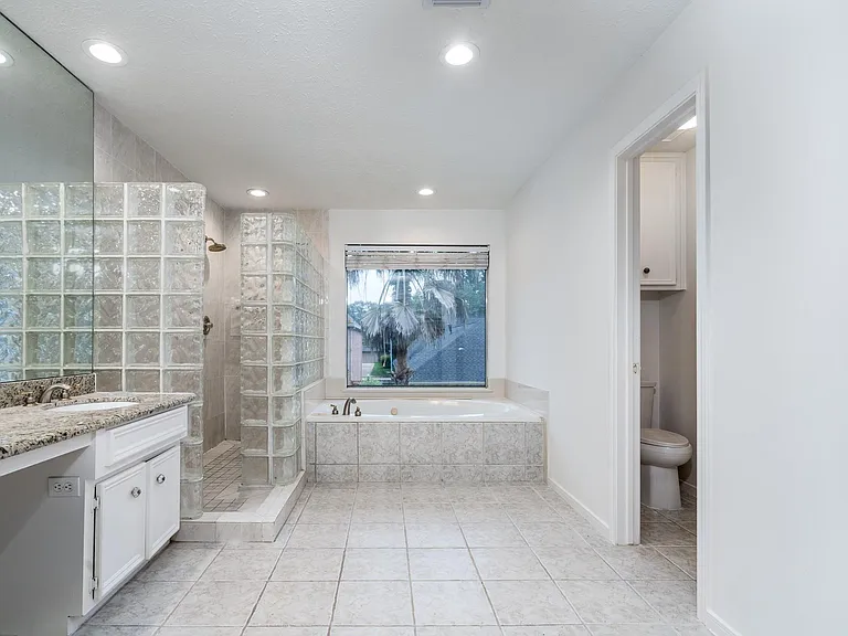 14207 Vista Mar Cir — Photo 13