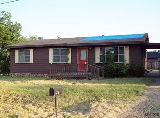 301 W Houston St, Daingerfield, TX 75638