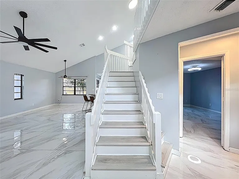 622 Anhinga Rd — Photo 26