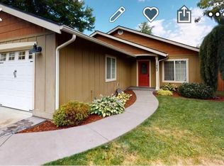 1863 Carl St, Walla Walla, WA 99362