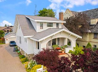 108 S Huron St, Cheboygan, MI 49721