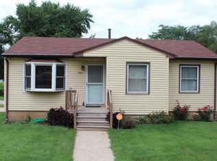 200 E Leach Ave, Des Moines, IA 50315