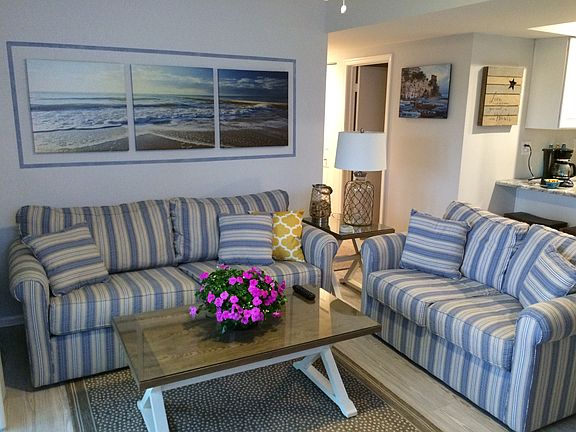 3rd image of 4348 West Ave #24