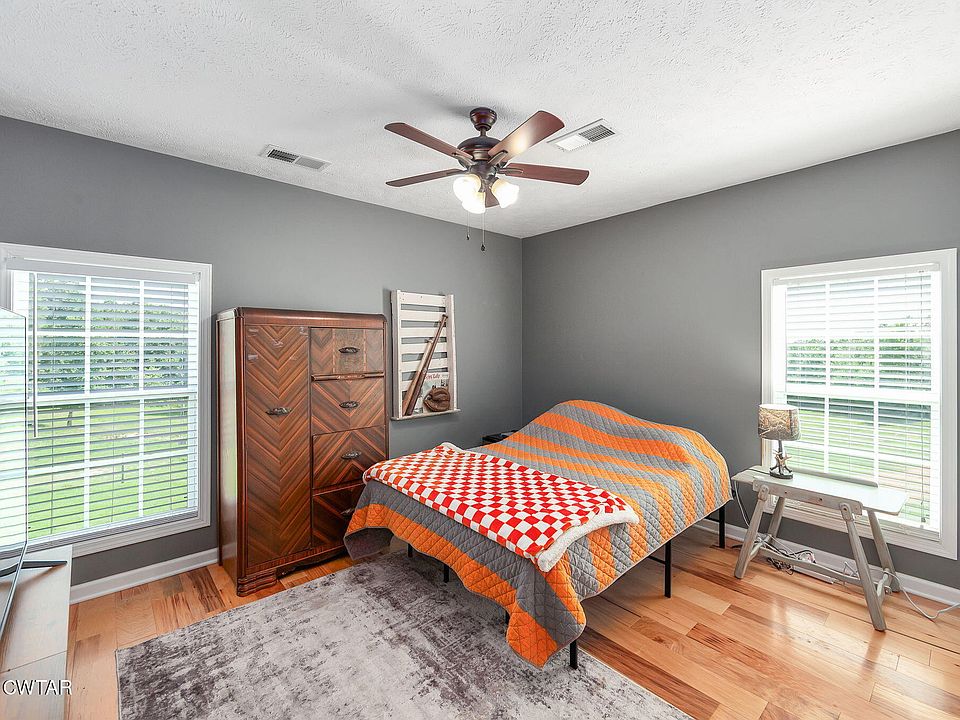 22nd image of this home