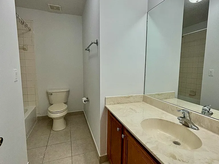 22162 Majestic Woods Way — Photo 15