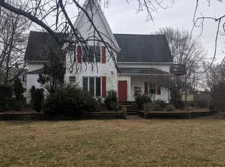 694 Brayton Point Rd, Somerset, MA 02725