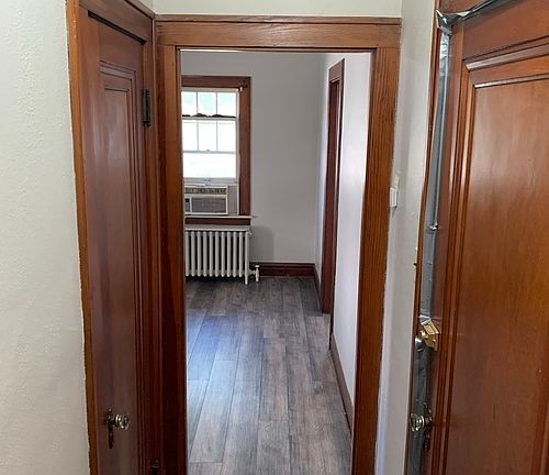 5th image of 5039 21st Ave Rear 2