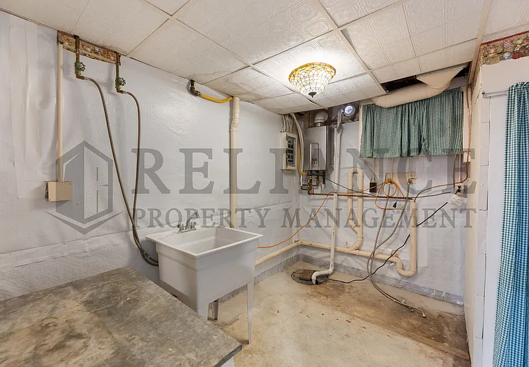 7809 E Gilbert St — Photo 25