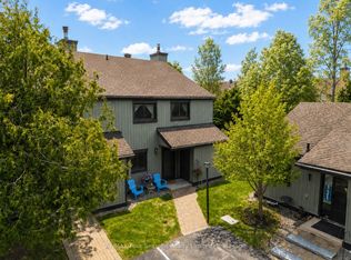 158 Escarpment Cres #18, Collingwood, ON L9Y 5B4