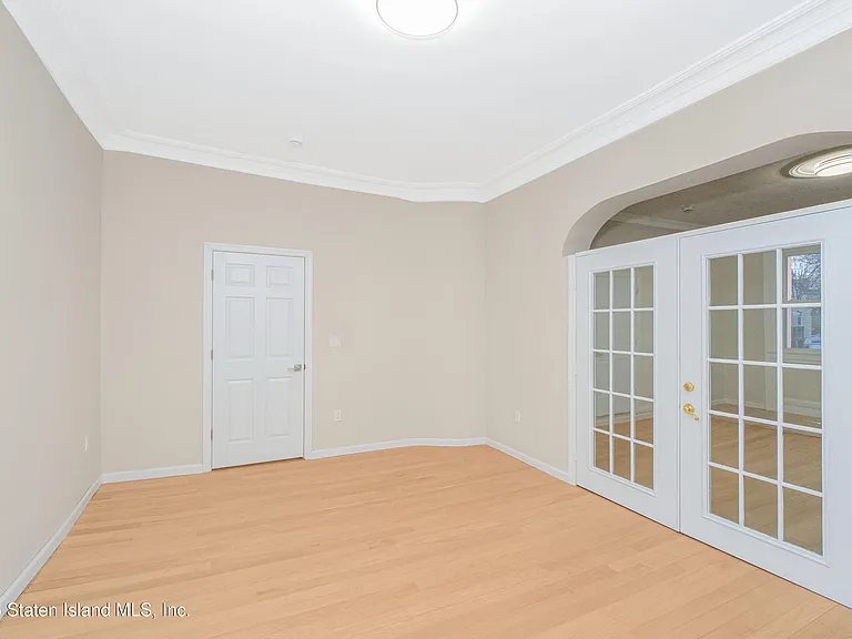 413 Cary Ave #1 — Photo 9