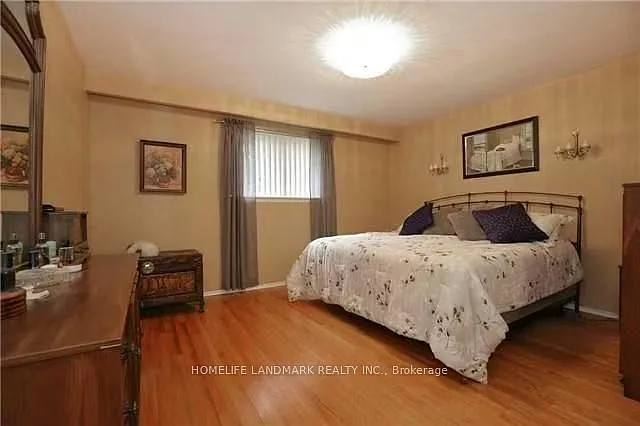1256 Falgarwood Dr — Photo 7