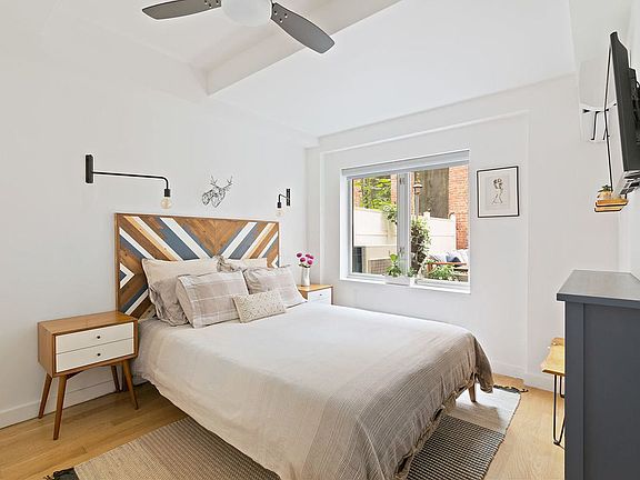 4th image of 27 Quincy St APT 1A
