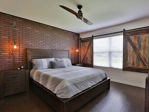 4th image of 1740 Savannah Ln