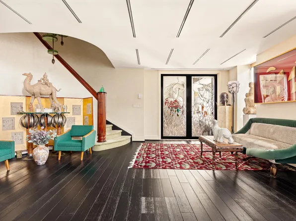 1 Beekman Place image 4 of 30