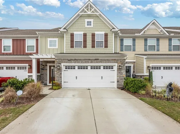 1807 Whelp Way, Chesapeake, VA 23323