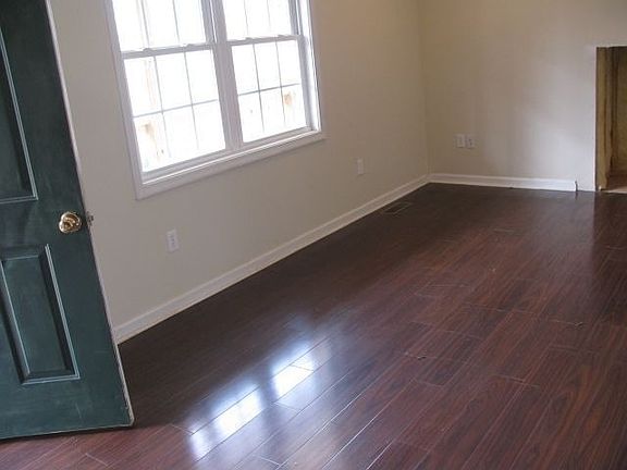 5th image of 83 Lake Shore Ln