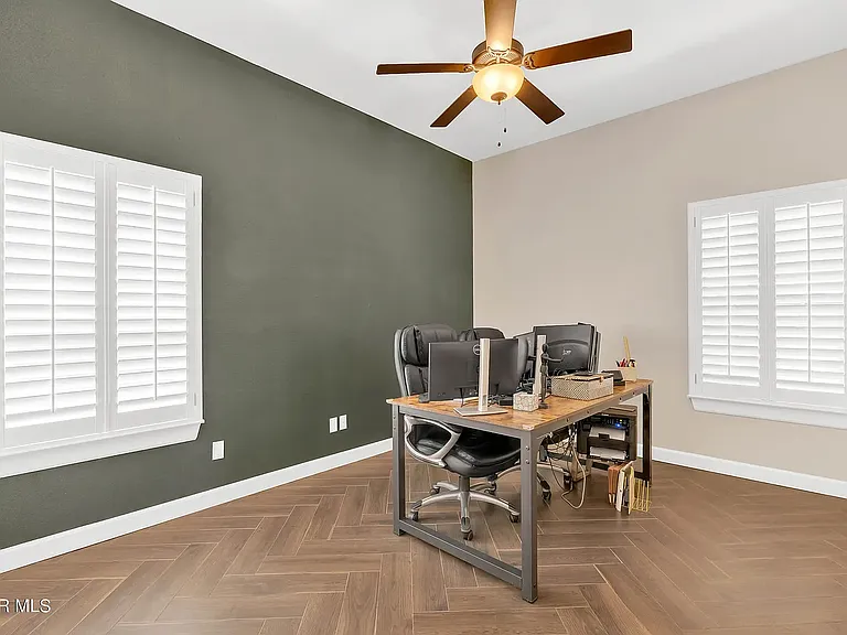 14676 Igor Kaleri Ave — Photo 20