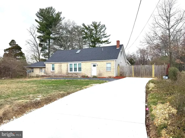 9013 Allentown Rd, Fort Washington, MD 20744