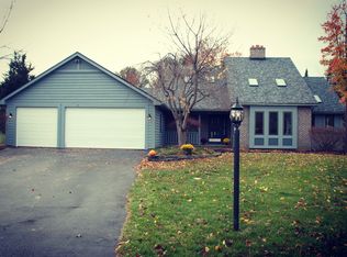 15 Jersey Black Cir, Rochester, NY 14626