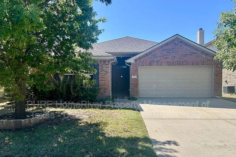321 Fossil Bridge Dr