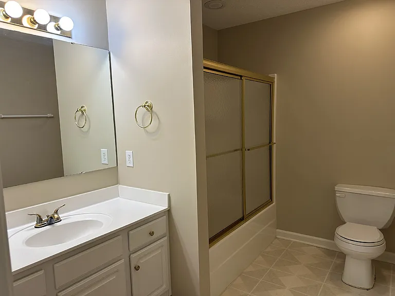 7686 Briarstone Ln — Photo 21