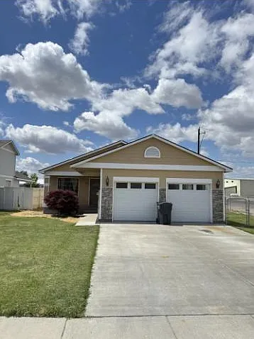 301 CASI CT — Photo 1