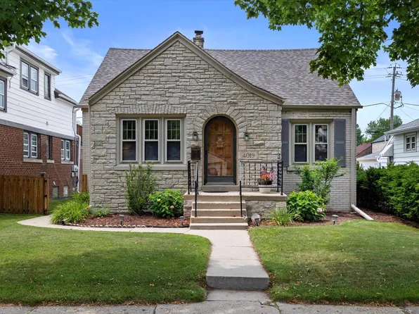 4019 South Kansas AVENUE, Saint Francis, WI 53235