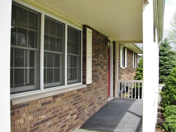 5th image of 8716 Meadowlark Ln