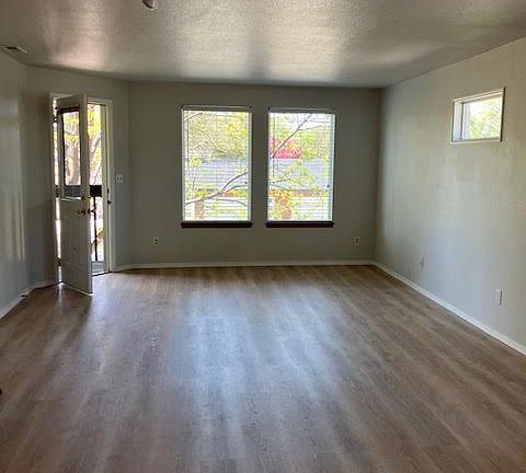 5th image of 3860 W Glendale St APT 202