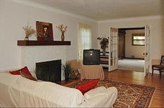 3rd image of 543 Harvey Ave