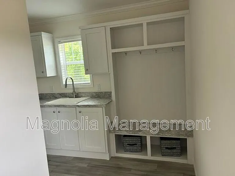 3200 Bobbitt Rd — Photo 13