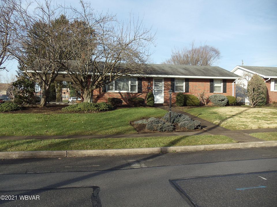1st image of 321 Allen St