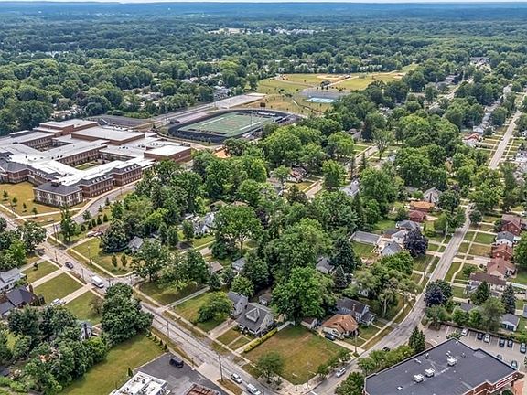 5th image of 27693 Butternut Ridge Rd