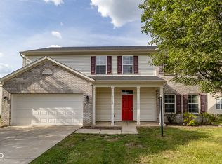 11542 Brook Crossing Ln, Indianapolis, IN