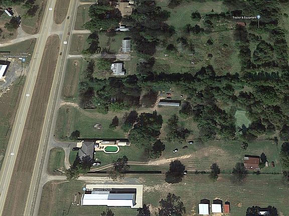 4th image of 1681 Highway 171
