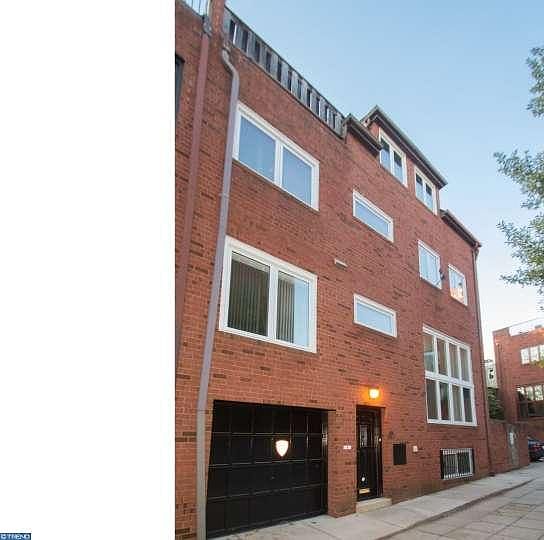 1st image of 129 Catharine St #3