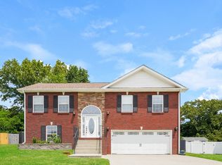 1841 Jackie Lorraine Dr, Clarksville, TN 37042