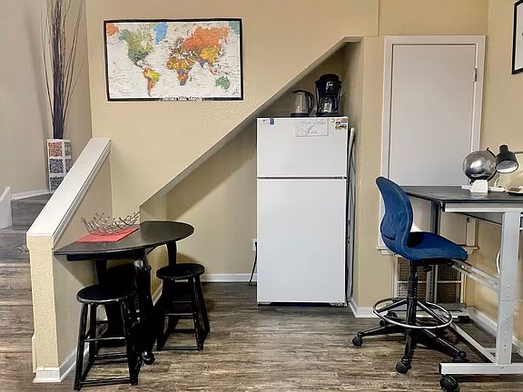 4th image of 5608 Cougar Dr APT 228