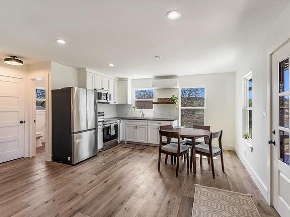 4th image of 1600 Flite Acres Rd